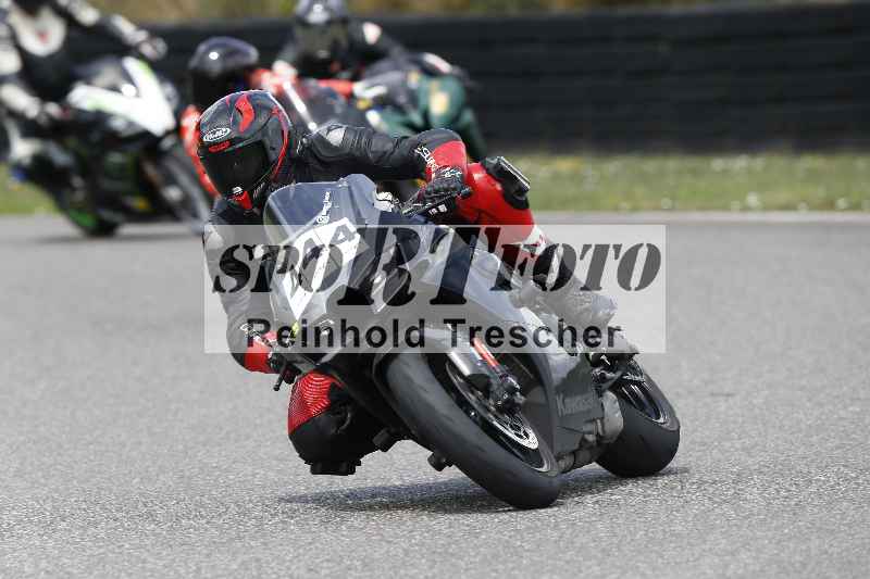 /33 24.07.2025 Speer Racing ADR/Gruppe gelb/444
